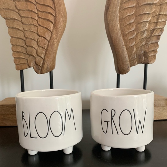 Rae Dunn BLOOM & GROW planters, super cute!